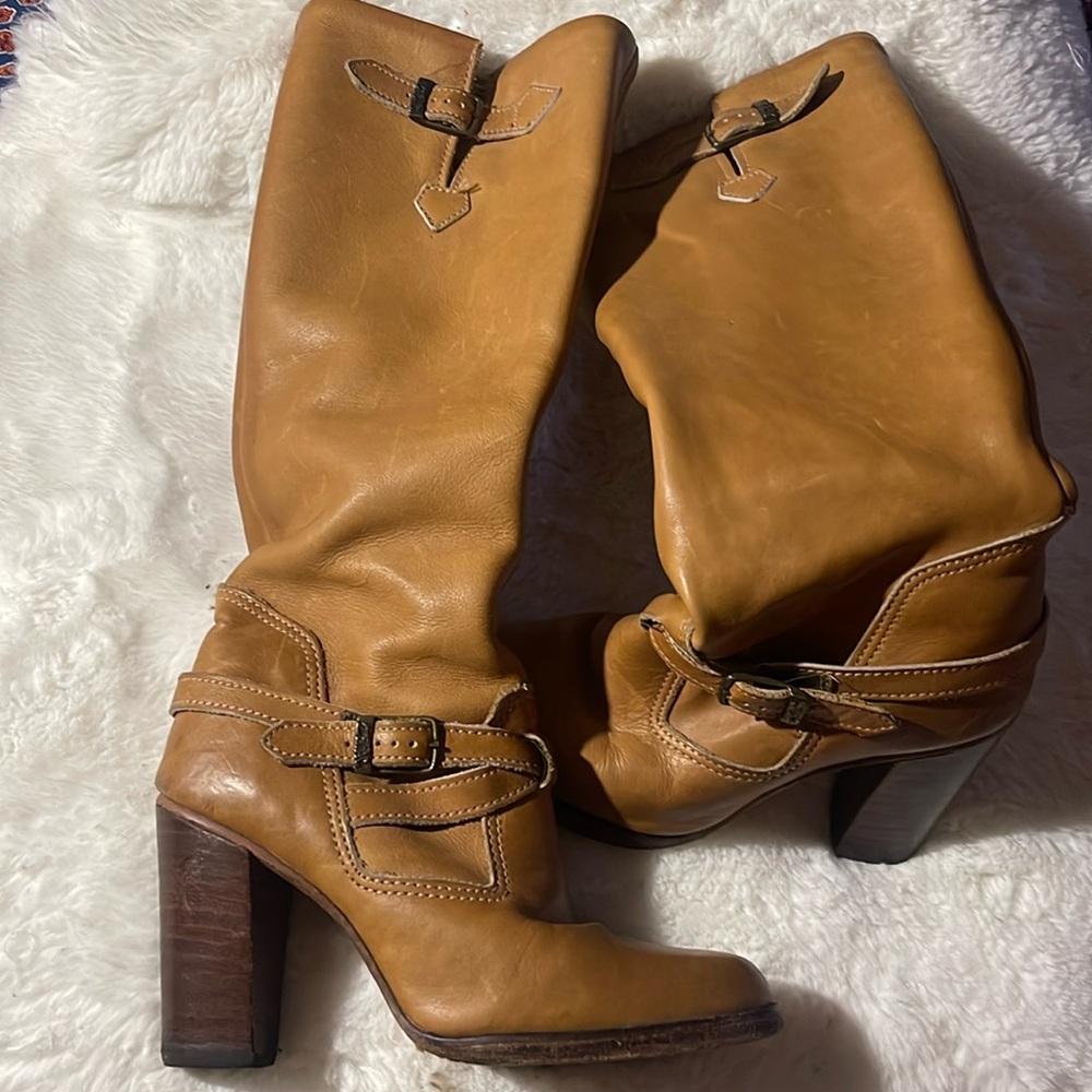 Vintage tan Leather Zodiac Boots size 7n